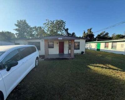 3 Bedroom 1BA 1032 ft Single Family Home For Sale in ORLANDO, FL