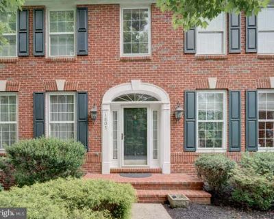 5 Bedroom 4BA 3744 ft Single Family Home For Sale in WOODBRIDGE, VA