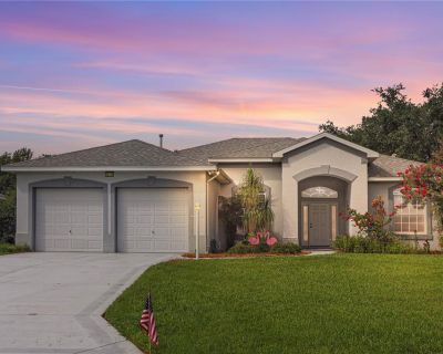 3 Bedroom 2BA 2200 ft Single Family House For Sale in Leesburg, FL