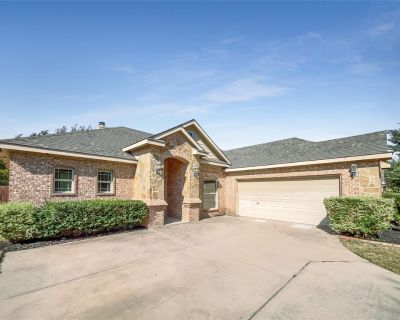 3 Bedroom 2BA 1696 ft Single Family House For Sale in Red Oak, TX