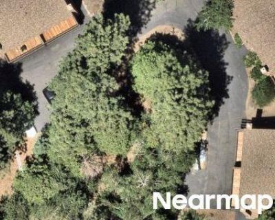 2 Bed 1.5 Bath Preforeclosure Property in South Lake Tahoe, CA 96150 - Ski Run Blvd # 4