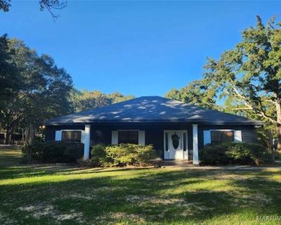 4 Bedroom 2BA 2352 ft Apartment For Rent in Elmore County, AL