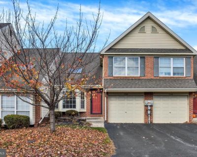 3 Bedroom 1BA 1494 ft Townhouse For Sale in Harrisburg, PA