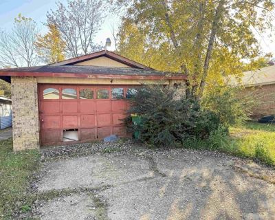 Montego Dr, Sherwood, Home For Sale