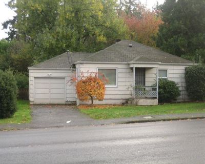 2 Bedroom 1BA 840 ft House For Rent in Salem, OR