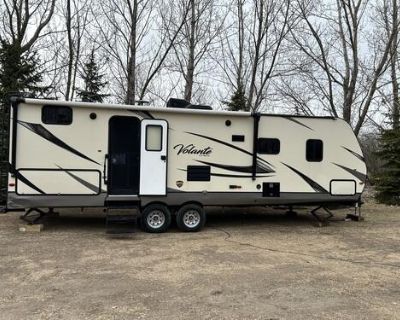 2019 Crossroads Volante.