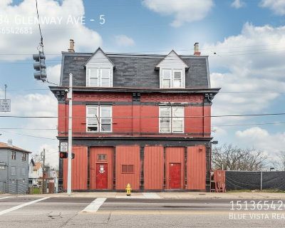 1 Bedroom 1BA 500 ft Apartment For Rent in Cincinnati, OH