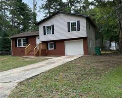 3 Bedroom 2BA 1392 ft Single Family Home For Sale in JONESBORO, GA