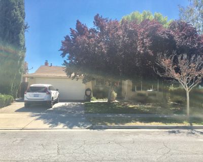 Hello! 

I have 2 bedrooms available for rent @ $1,300 per room per month available August 1. Rent includes all utilities, Direct TV, and Xfinity high-speed internet. 

About the home: 
- One-story single family house
- 1,400 sq ft. 
- 4 bedrooms
- 2 baths 
- Family room, living room, kitchen, dining area, backyard with patio set. 
- Parking on the driveway or plenty of street parking. 

You wi...