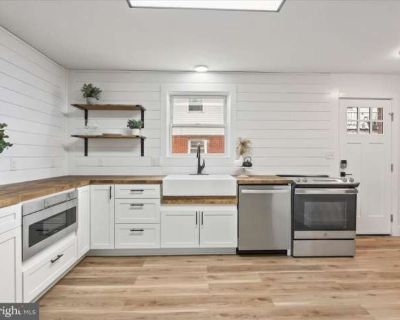 3 Bedroom 1BA 1000 ft Apartment For Rent in Hagerstown, MD