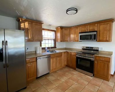 Available on: december 1. Unfurnished. Parking available * LGBTQ+ friendly * Students welcome Jaime will require background checks for this room Learn more. Large bedroom available in a 4 bedroom, 3 bathroom house with multiple living areas, large yard spaces, in unit laundry, and professionally managed landscaping.. Rent $1,000 per month Bills Not included Security deposit $1,000 Property type...