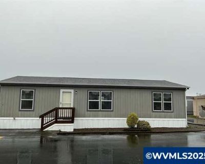 3 Bedroom 2BA 1296 ft Manufactured Home For Sale in SALEM, OR