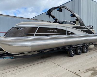 2021 Bennington 25 QSB Pontoon Boat