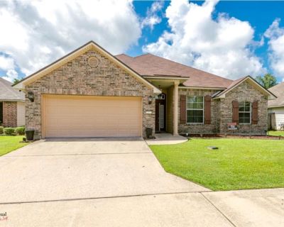 3 Bedroom 2BA 2034 ft Single Family House For Sale in Shreveport, LA