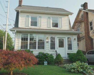 2 Bedroom 1BA Single Family Home For Sale in BLOOMFIELD, NJ