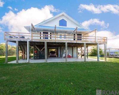 4 Bedroom 3BA 2812 ft Single Family Home For Sale in AKERS, LA
