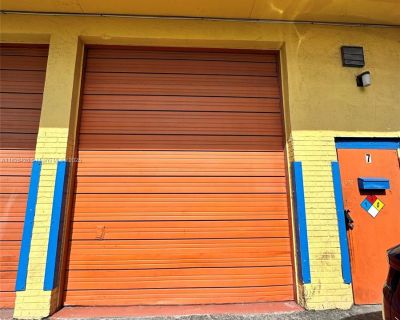 Commercial Property For Rent in West Park, FL