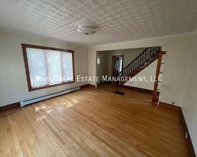 4 Bedroom 2BA Pet-Friendly Apartment For Rent in Hermon, ME