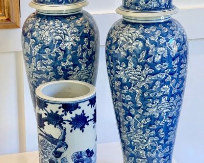 Blue & White Floral Ginger Jar Classic Lotus and Vine Pattern (19") 1 of 2