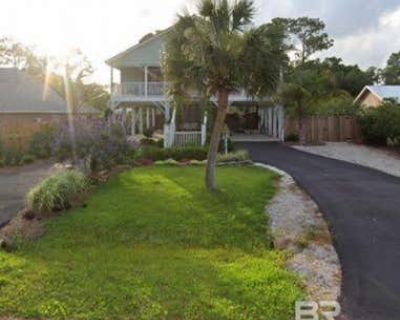 4 Bedroom 2BA 2201 ft Furnished Single Family Home For Sale in GULF SHORES, AL