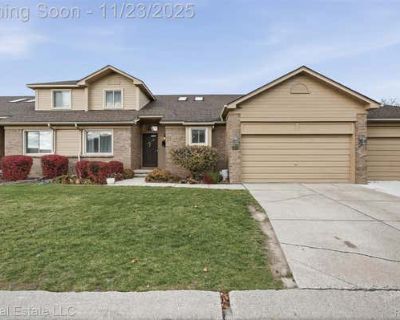 3 Bedroom 3BA 2789 ft Condominium For Sale in MACOMB, MI