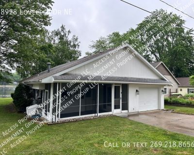2 Bedroom 1BA 1000 ft Pet-Friendly Single-family home For Rent in Rockford, MI