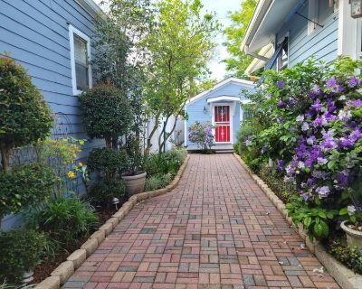 Security deposit: $573.00 * Fees apply?: Yes. References are not required. Non-smoking. Furnishings: Furnished * Disabled access: * Living room: shared. $573 weekly (whole property). Private furnished room for rent. Stylish 1BR in Uptown s Parade Box! Fully furnished with allinclusive utilities, WiFi & pest control. Near Children s Hospital (2 mi), Tulane & Loyola, and just 4 mi to the historic...