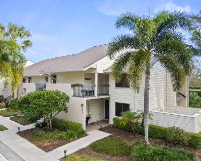 2 Bedroom 2BA 1400 ft Condo For Sale in Stuart, FL