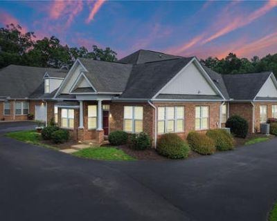 2 Bedroom 2BA 1955 ft Condominium For Sale in CHESTER, VA
