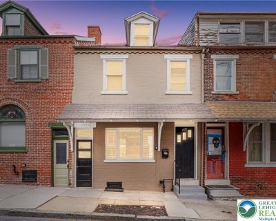4 Bedroom 1BA 1238 ft Townhouse For Sale in Allentown, PA
