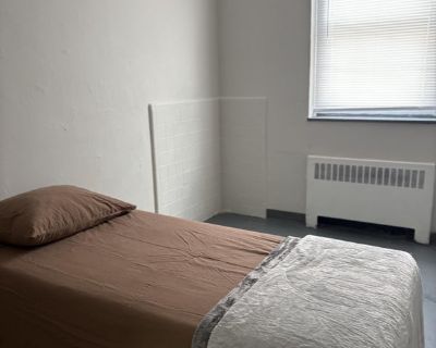 Total rooms: 3. Deposit (Room 1): $1,050.00 * Deposit (Room 2): $1,050.00 * Deposit (Room 3): $1,050.00 * Utilities included?: Yes * Fees apply?: No. References required. Non-smoking. Furnishings: Furnished * Parking: No * Garage: No * Yard/patio: No * Balcony/roof terrace: Yes * Disabled access: No * Living room: No * Broadband included: Yes. Availability Available Nov 05 2025 Minimum term 6 m...