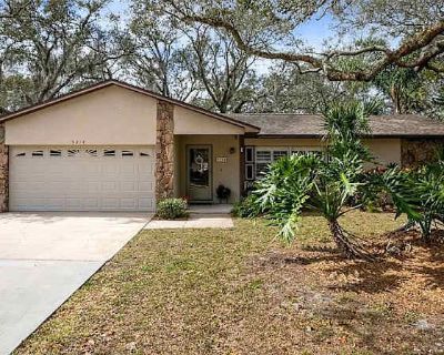 Available on: now. Unfurnished. Pet friendly. Parking available * Internet included * LGBTQ+ friendly * Cat friendly * Dog friendly * Students welcome * 40+ years welcome. 3-bedroom 2 bath home with a/c, parking, washer, dryer, garage, living room, fenced in yard. Neal Fullsail and UCF. We have 2 available rooms, that share a bathroom. Rent $850 per month Bills Not included Security deposit $85...