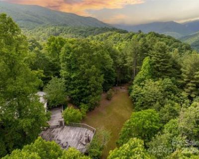 4 Bedroom 4BA 0 ft Single Family House For Sale in Green Mountain, NC