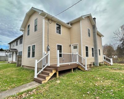 3 Bedroom 1BA 1620 ft Single Family House For Sale in Northumberland, PA
