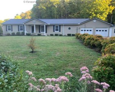 4 Bedroom 3BA 2078 ft Single Family House For Sale in Saint Albans, WV