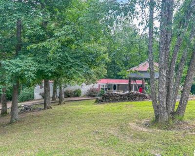2 Bedroom 2BA 1280 ft Manufactured Home For Sale in GILBERTSVILLE, KY
