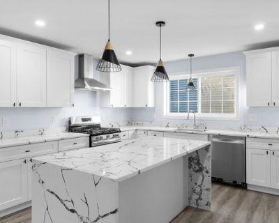Hunter St, Fall River, Condo For Sale