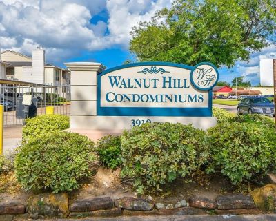 2 Bedroom 1BA 858 ft Condo For Sale in Pasadena, TX