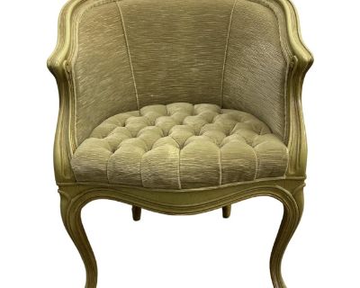 Mid 20th Century Vintage Jamestown Lounge Co. Tufted Barrel-Back Lounge Chair