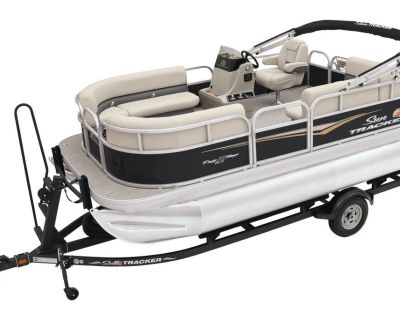 Sun Tracker Party Barge 16 DLX 2025