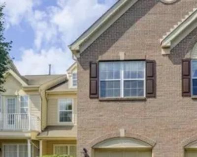 3 Bedroom 3BA 1136 ft Condo For Rent in Holmdel, NJ