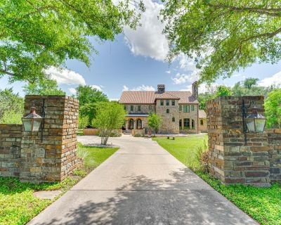 4120 Cochran Chapel Road, Dallas, Texas 75209. This is the Bluffview Estate you've been looking for! A private and secluded estate on 3 acres backing to Bachman Creek in the heart of Dallas. Completed in 2008 and designed by renowned architect William S. Briggs for the current owners, built by Manning & Snelling, pool & landscaping by Bonick Landscape Architects, & hardscape by Southern Botanic...