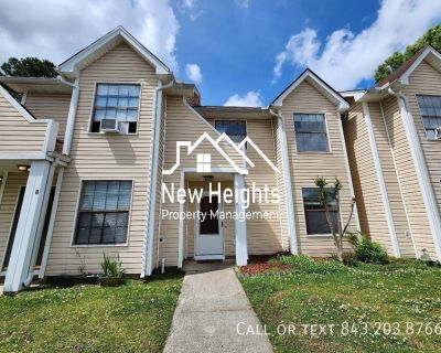 3 Bedroom 1BA 1292 ft Pet-Friendly Single-family home For Rent in North Charleston, SC