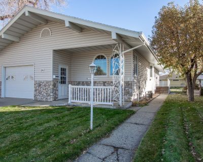 5 Bedroom 2BA 2317 ft Single Family House For Sale in Beulah, ND