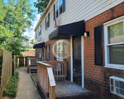 1 Bedroom 1BA Apartment For Rent in Norfolk, VA