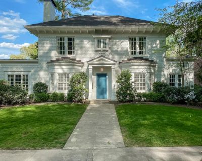 5 Bedroom 4BA 6446 ft House For Rent in Atlanta, GA