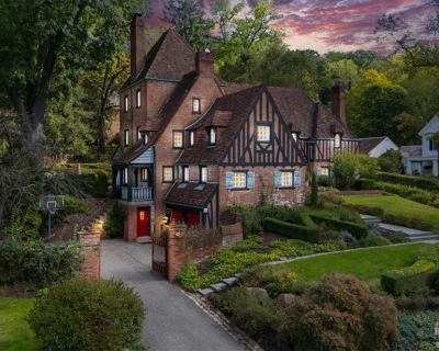 5 Bedroom 5BA 7800 ft Apartment For Rent in Edgeworth, PA