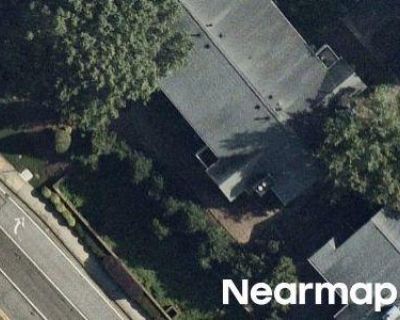 2 Bed 2.0 Bath Bankruptcy Property in Norcross, GA 30093 - Olde Mill Ln