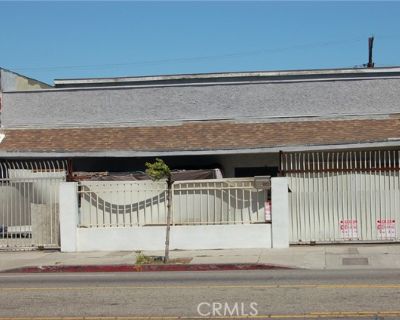 2132 ft Commercial Property For Sale in Los Angeles, CA