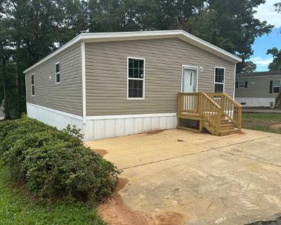 3 Bedroom 2BA 1344 ft Mobile Home For Rent in Tallahassee, FL